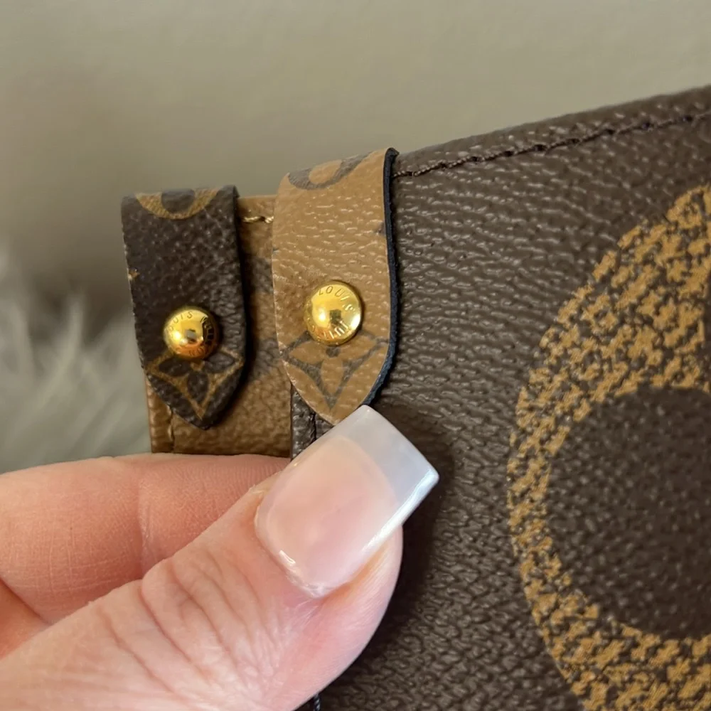 NWOT Louis Vuitton On The Go GM Tote Bag Monogram Giant Reverse - Picture 13 of 13